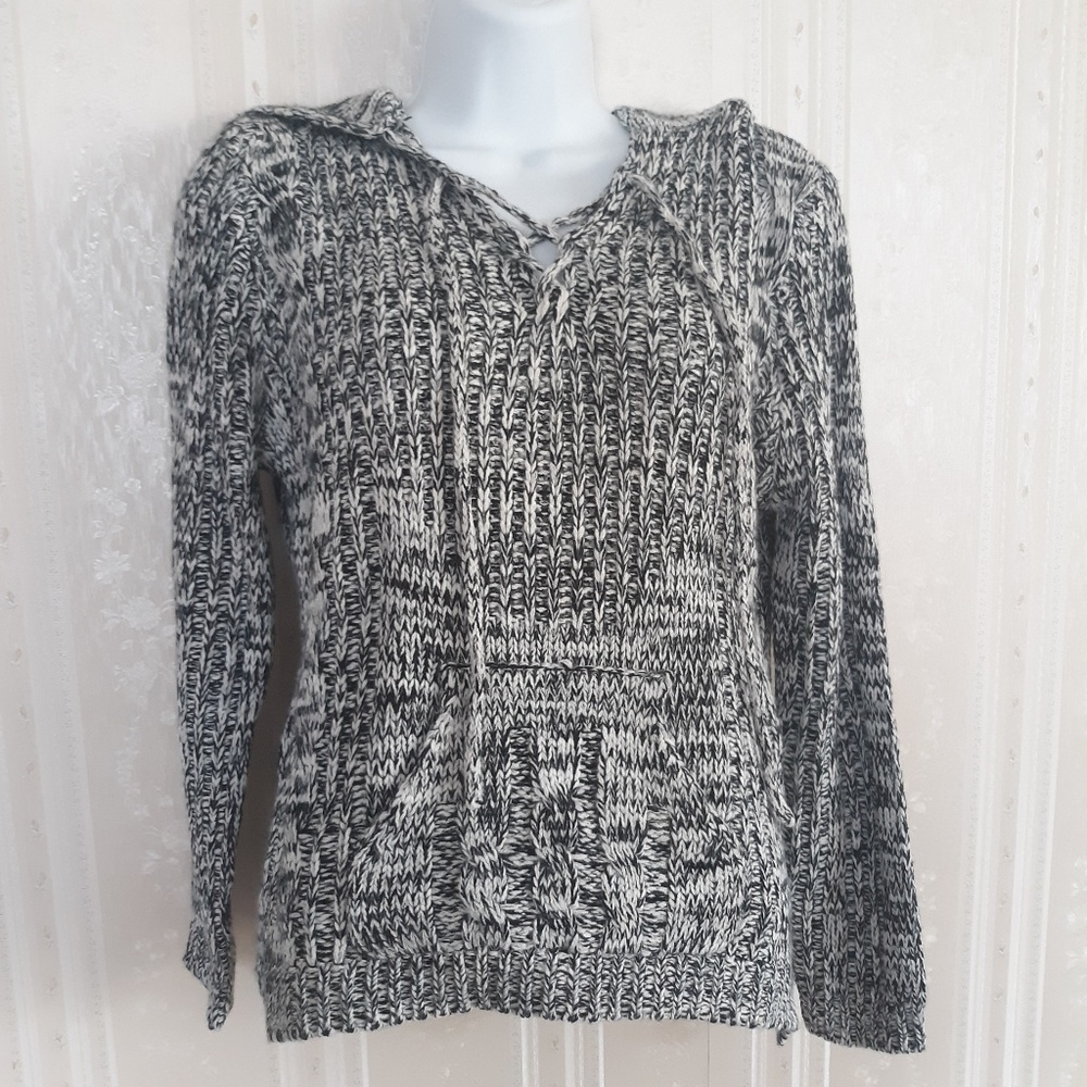Paper Crane Hooded Sweater Size S